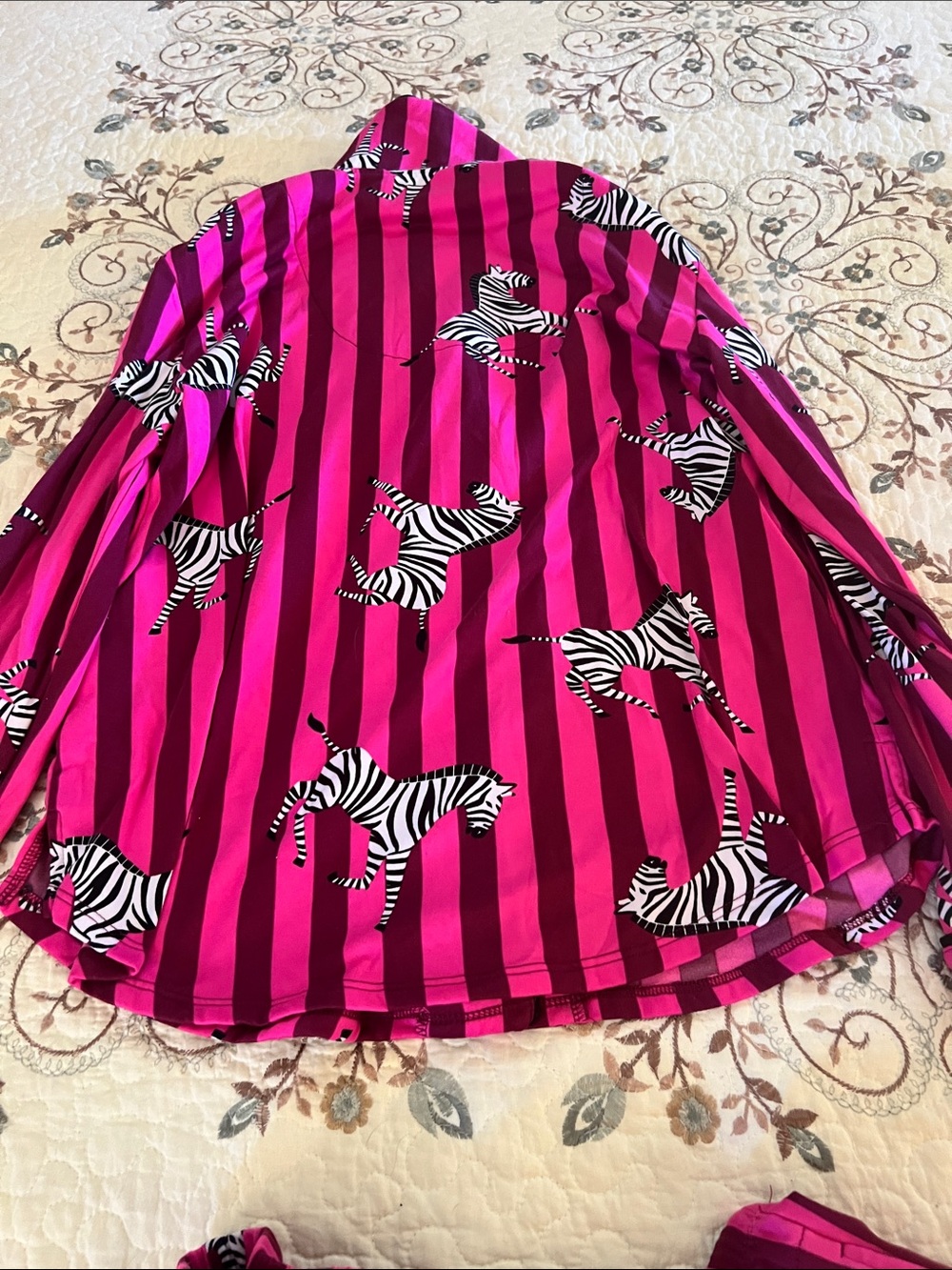 Women's Bright Pink Zebra-Print Pajama Set - Picture 4 of 8